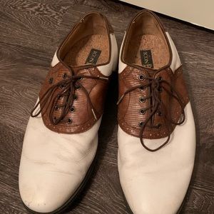 Men’s size 10.5 icon black footjoy golf shoes